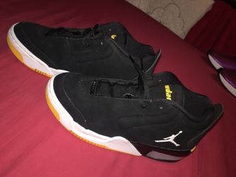 Jordan’s Black and Yellow (23)