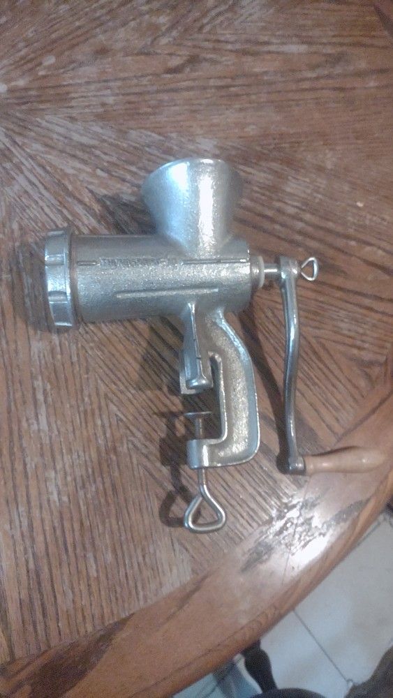 Vintage & Rare Thunderbird 10 Manual Hand Crank Meat Grinder