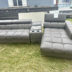 Couch Gray Leather Couch With Speakers Cup Holders Chargers