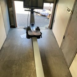 Hydrow Rowing Machine 