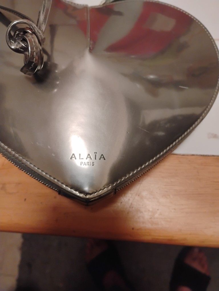 Alaia Heart Purse