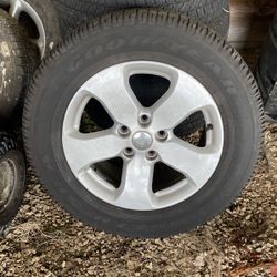Jeep Grand  Cherokee Rims And Tires 