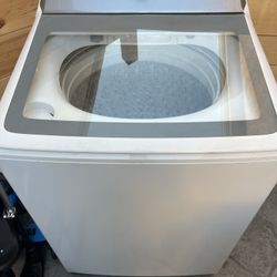 $600 DRYER & WASHER 