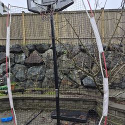 Basketball Hoop With Ball Returning Net