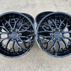BRAND NEW 22x10 INCH TIS OFF-ROAD RIMS 