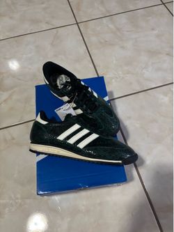 Tennis adidas de mujer nuevos talla 6 $30 dlls