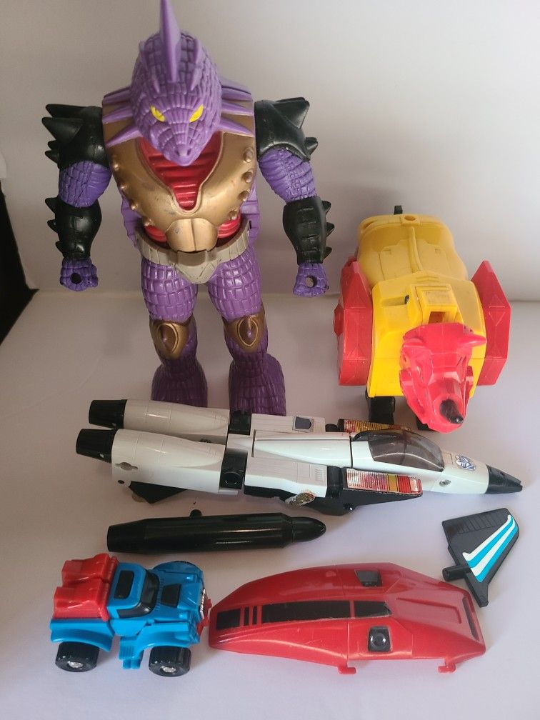 Vintage G1 Transformers Figures Parts Iguanus Gears Predacon
