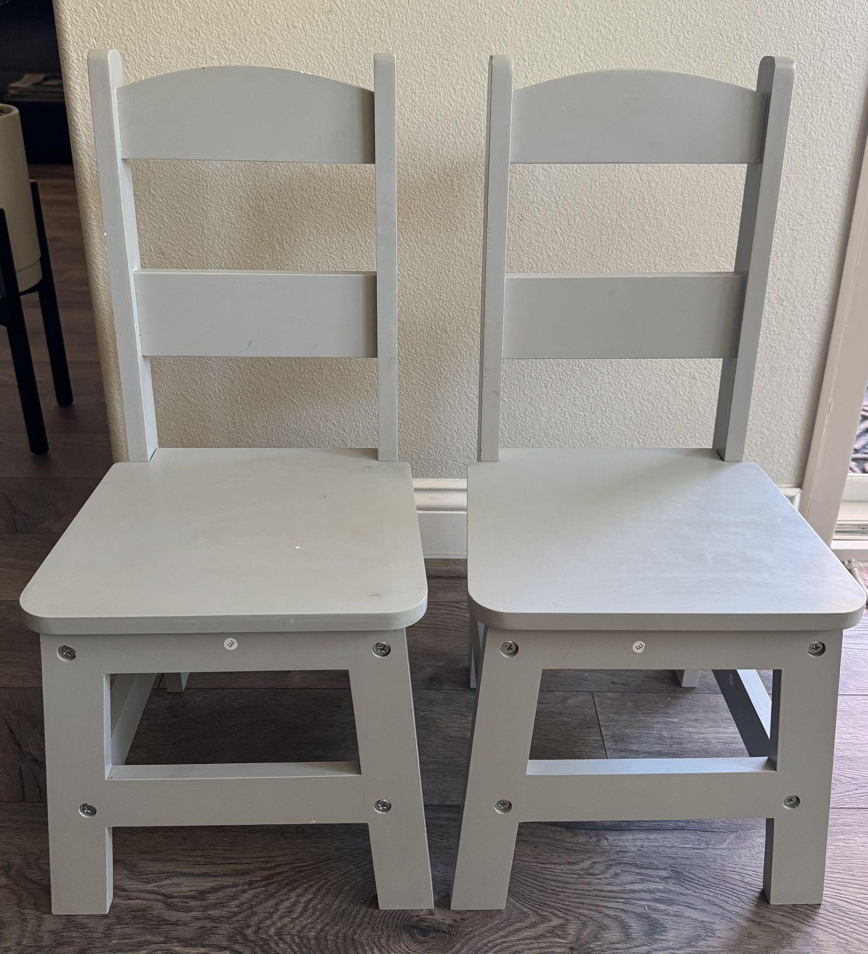 Toddler Chairs - Melissa And Doug