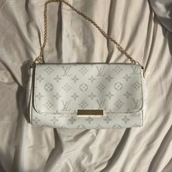 louis vuitton purse