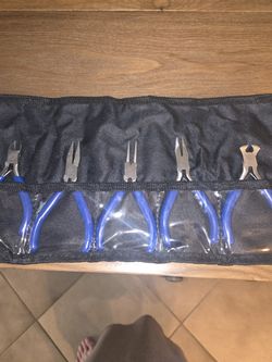 Jewelry Pliers Set Of 5 W/ Wrapped Case