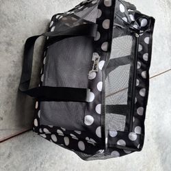 Blosun brand Cat or dog carrying bag/ kennel 