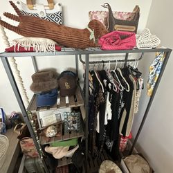 Standing Closet 