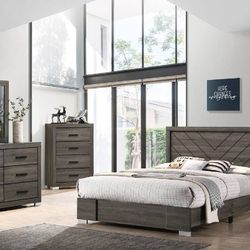 🤩Luxury Brand New Bedroom Set Available At Discounted Prices.