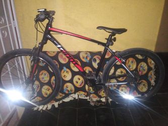 GIANT ATX
