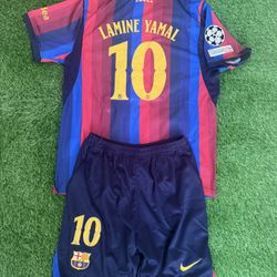 Lamine Yamal Barcelona Jersey Kids Set 