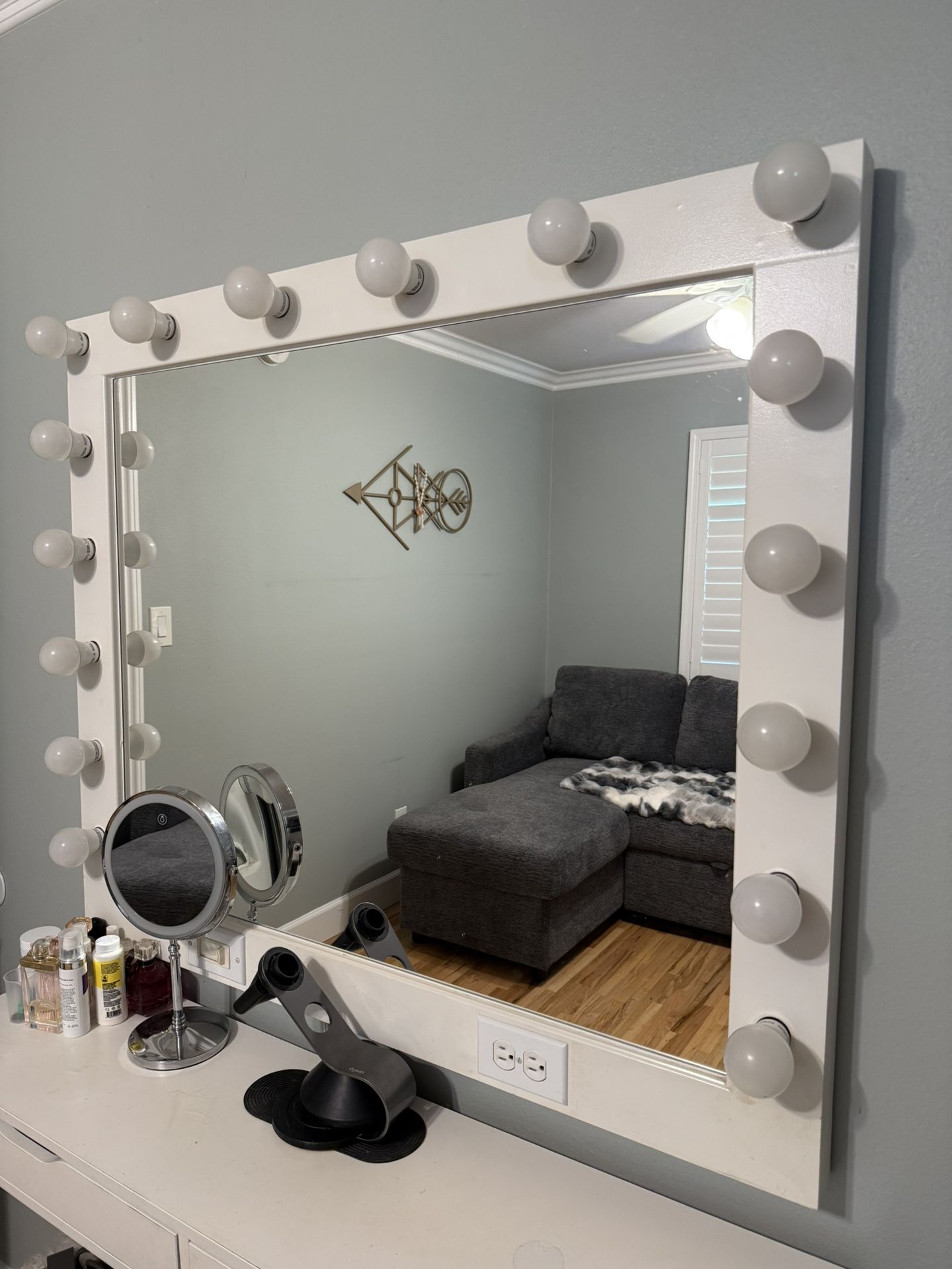 Vanity Mirror