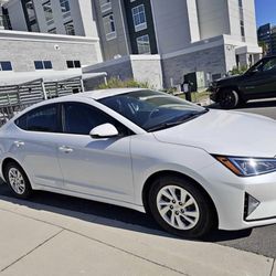 2019 Hyundai Elantra