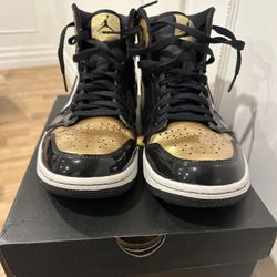 🔥 Air Jordan 1 High Golf Shoes – Black & Gold (Men’s 10.5) – Excellent Condition