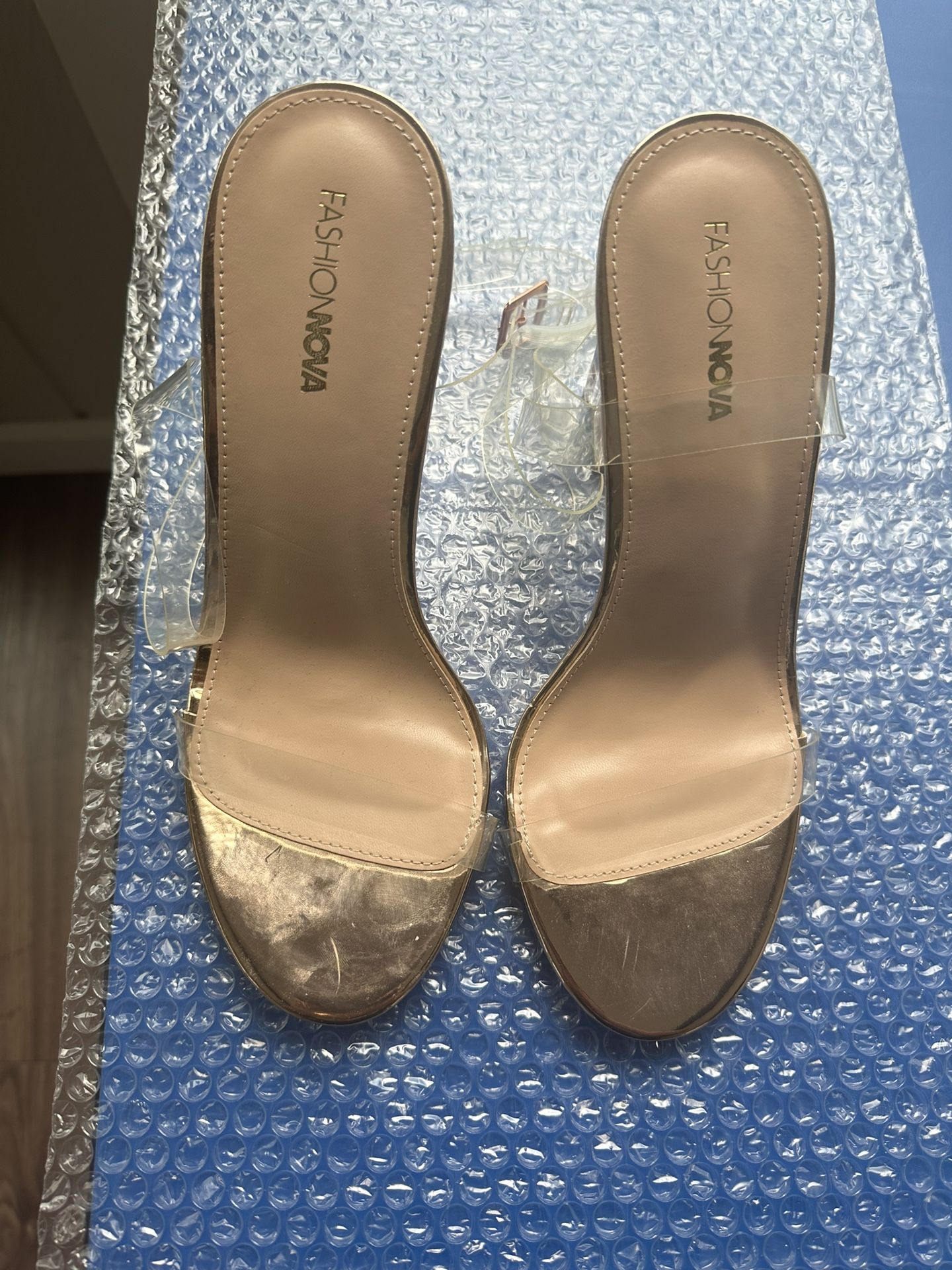 FashionNova Heels Women’s 10W