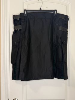 Pleated Mens Kilt with Tartan Navy/ Green Lining