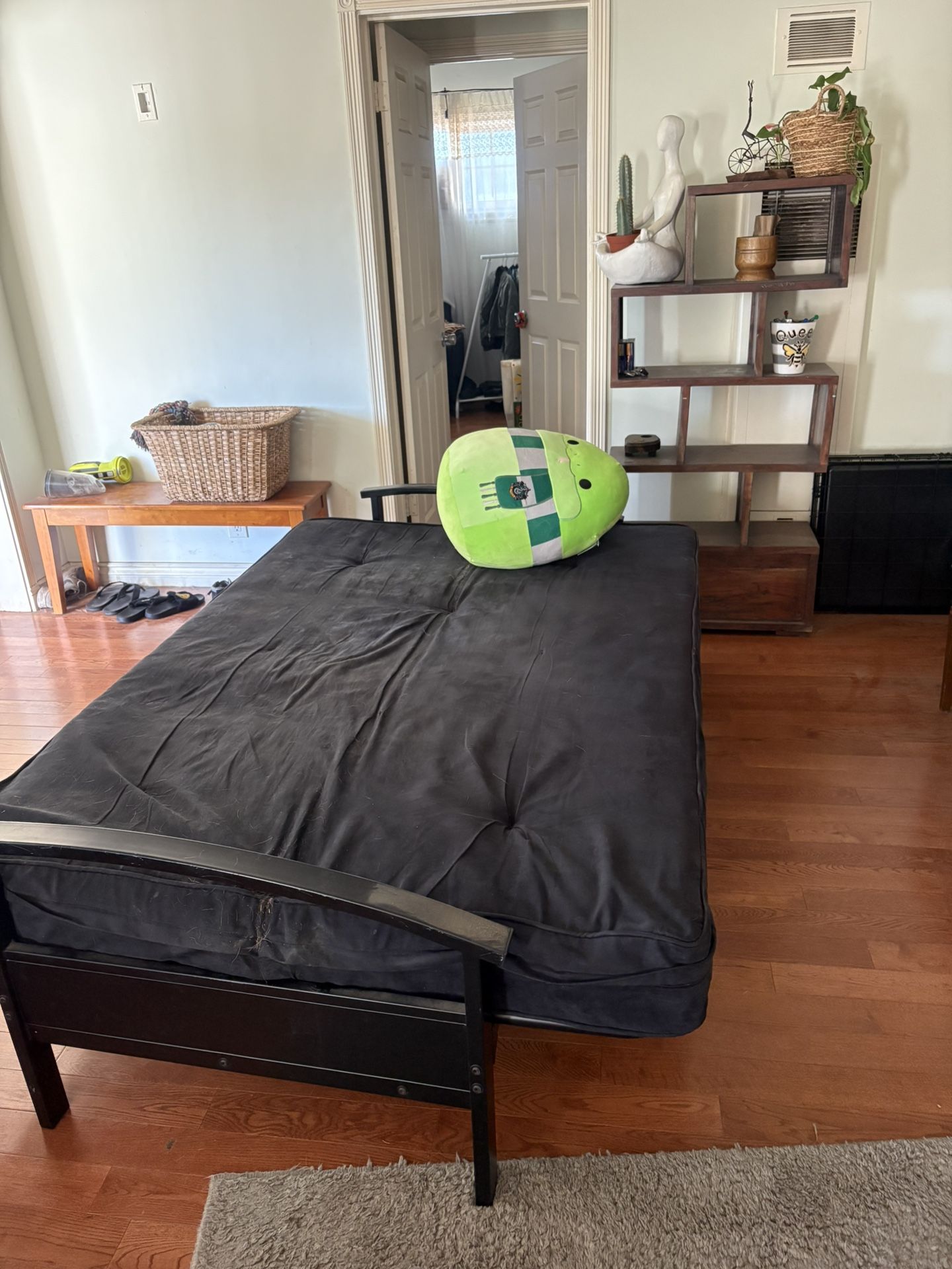 FREE futon Bed