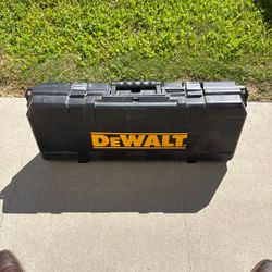 DeWALT Corded Reciprocating Saw w/ Case – Heavy Duty Sawzall