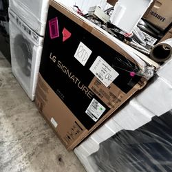 LG SIGNATURE 29” GAS DRYER
