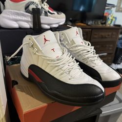 Jordan 12 Taxi Size 9 