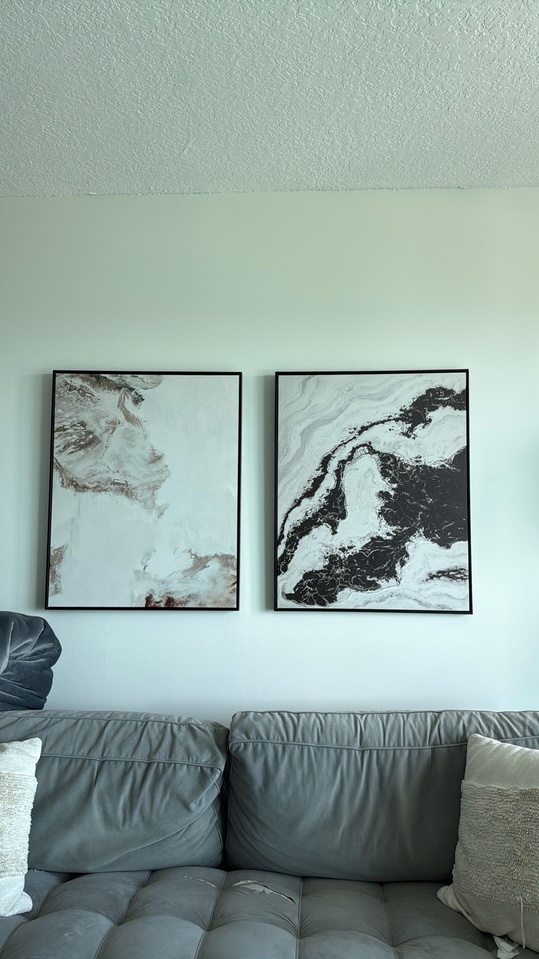 Printed Canvas - Marble Black/ Tan Like New