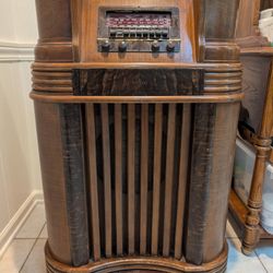 Philco Console Tube Radio