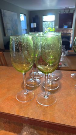Pier 1, White Wine glasses, set of 6
