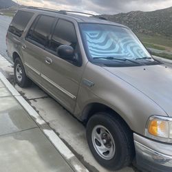 2002 Ford Expedition