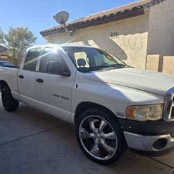2005 Dodge Ram 1500 Hemi