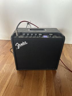 Fender Mustang AMP