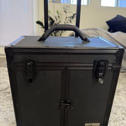 Japonésque Black Makeup Train Case With Tiered trays