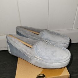 K Riley Shimmer Koolaburra By UGG Slippers size 12- NEW