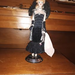 Vintage Barbie, Solo In The Spotlight 1990 Limited Edition .