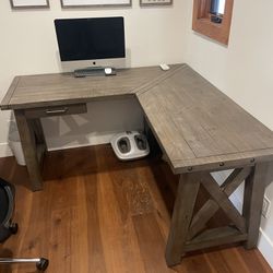 Desk + Tv Stand/Media console Office Furniture 