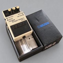 BOSS NS-2 Noise Suppressor Guitar Effects Pedal w/ Original Box & Paperwork