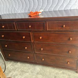 9 Drawer Dresser 