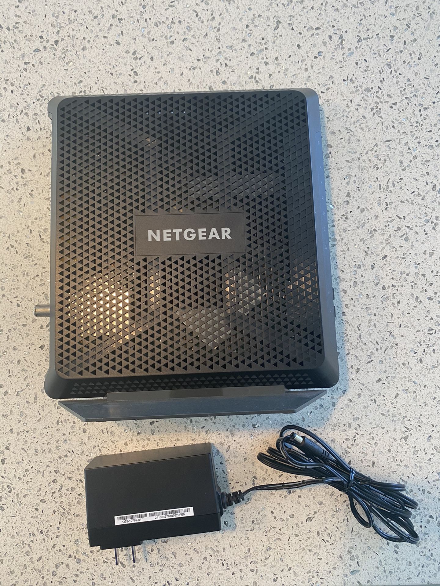 NETGEAR - Nighthawk Dual-Band AC1900 Router