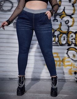 Elastic Waist Skinny Jeans 