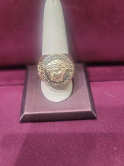 Gold Ring 