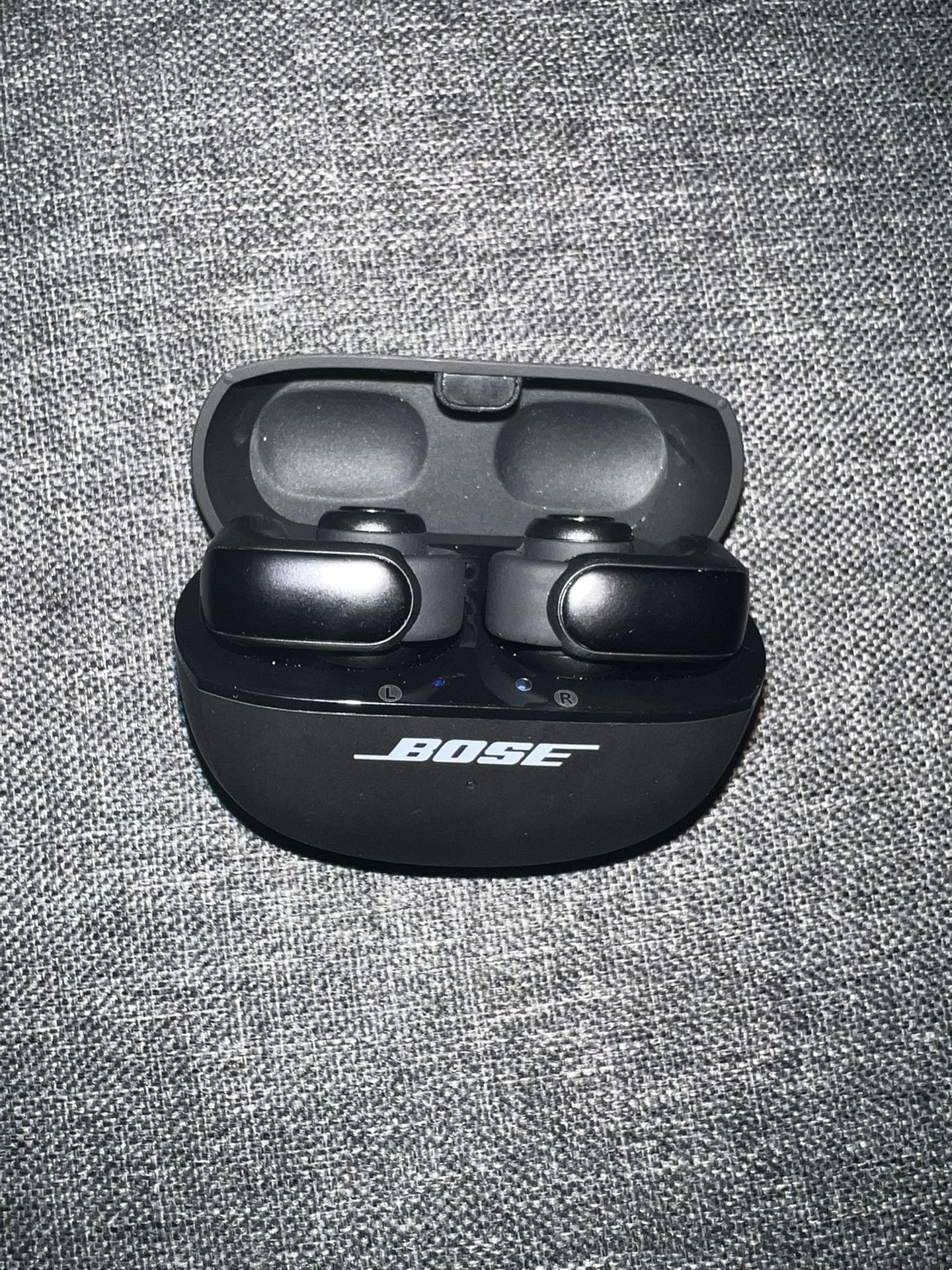 Bose Ultra Open Earbuds