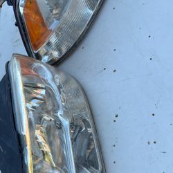 2013 Ram 1500  Headlights 