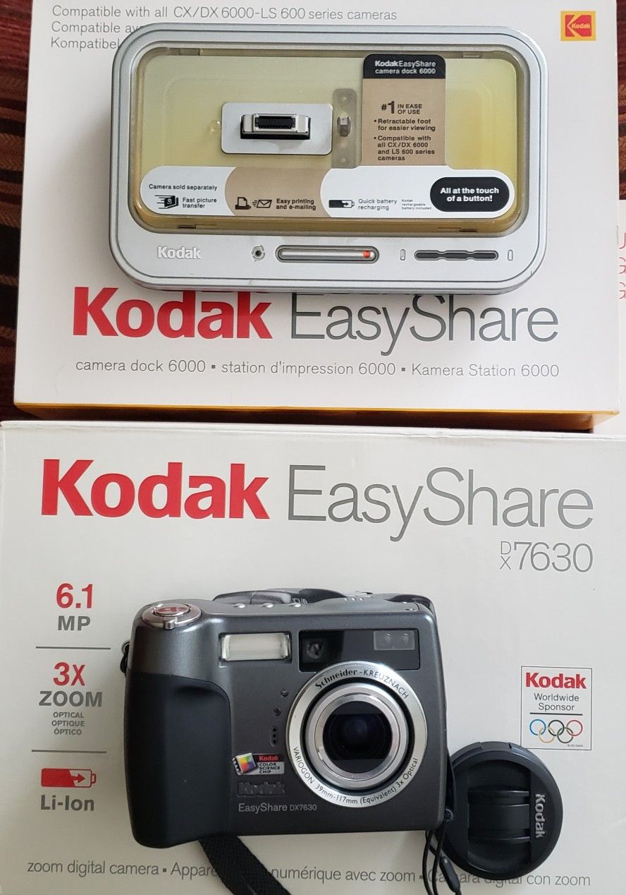 Kodak Dx 7630 Easy Share Digital Camera And Docking Station