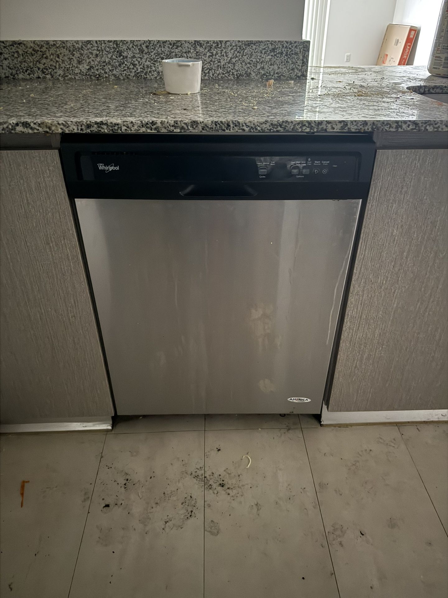 Whirlpool Dishwasher