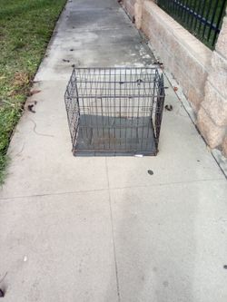 Medium Size Dog Crate $10 Firm 