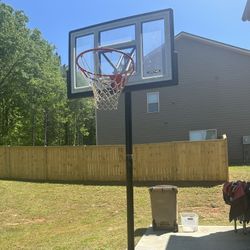 Lifetime Basketball Goal