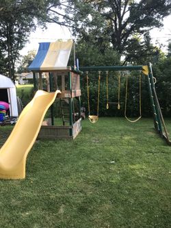 Used rainbow cheap playset